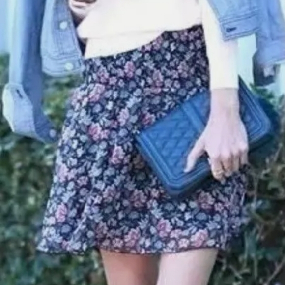 Cabi 5184 Flirt Skirt XS Floral NWOT - Picture 6 of 9
